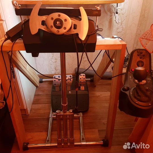 Игровой руль Logitech G25 (Комплект)