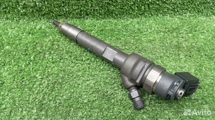 Форсунка дизельная Bmw 1-Series