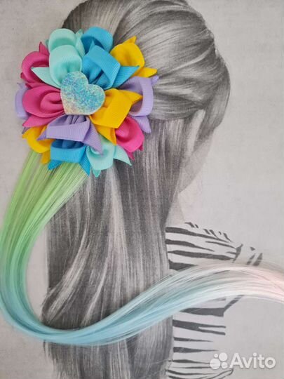 Бант заколка с прядями
