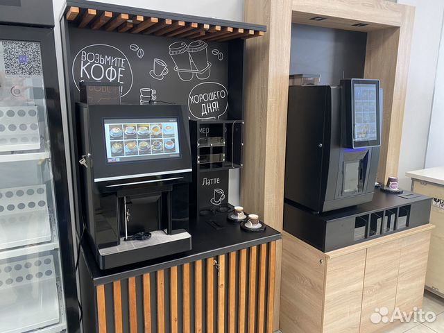 Профессиональная кофемашина для кафе Jetinno