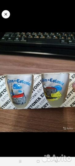 Стаканы, рюмки, блюдце