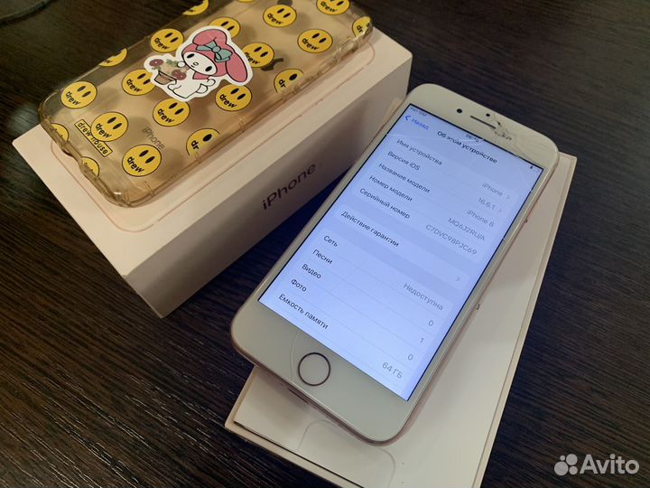 Продам iPhone 8 64gb