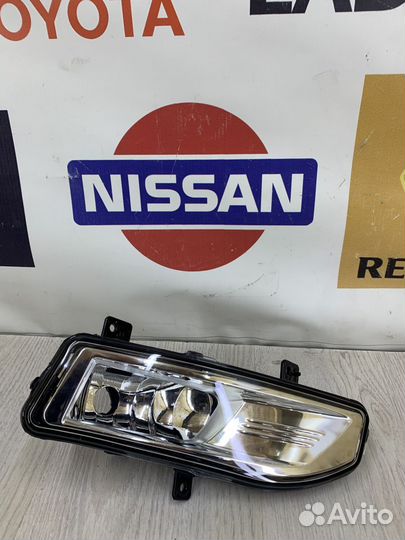 Фара противотуманная птф Туманка Nissan X-trail T3