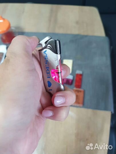 Зажигалки и спички коллекционные