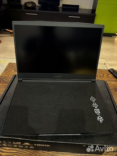 Ноутбук MSI GF65 10UE 15.6