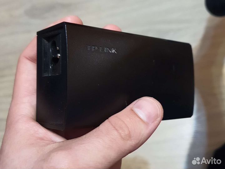 Блок питания poe TP-link T240100-2-PoE