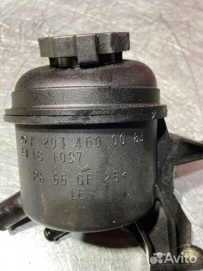 Бачок гидроусилителя Mercedes C-Class W203 OM646