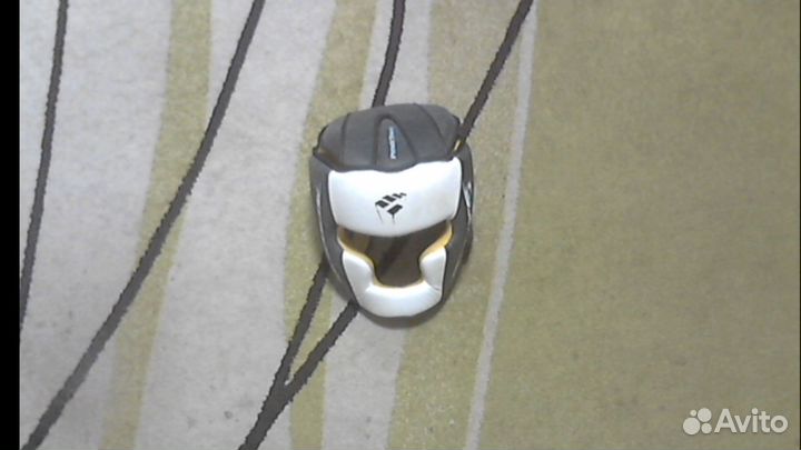 Боксерский шлем Punch Town