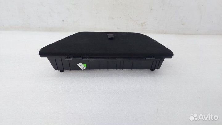 Ящик для инструментов правый Kia Ceed CD G4FG 2019