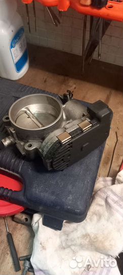 Mercedes benz e класс Дросельная заслонка M 112