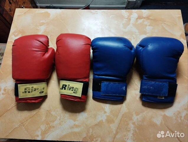 Боксерские перчатки