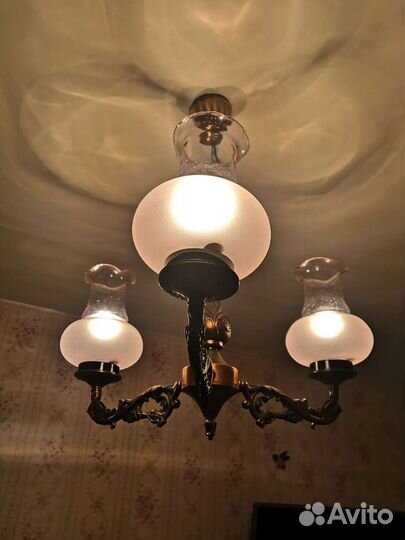 Люстра потолочная