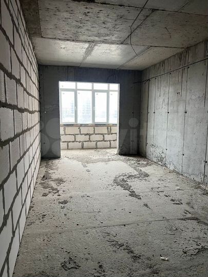 3-к. квартира, 93 м², 4/18 эт.