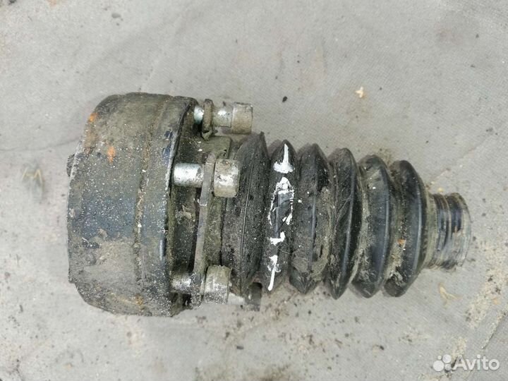 Привод передний Шкода Фабия 1