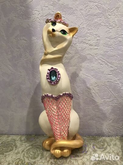 Статуэтка гипсовая