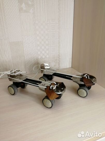 Роликовые коньки СССР