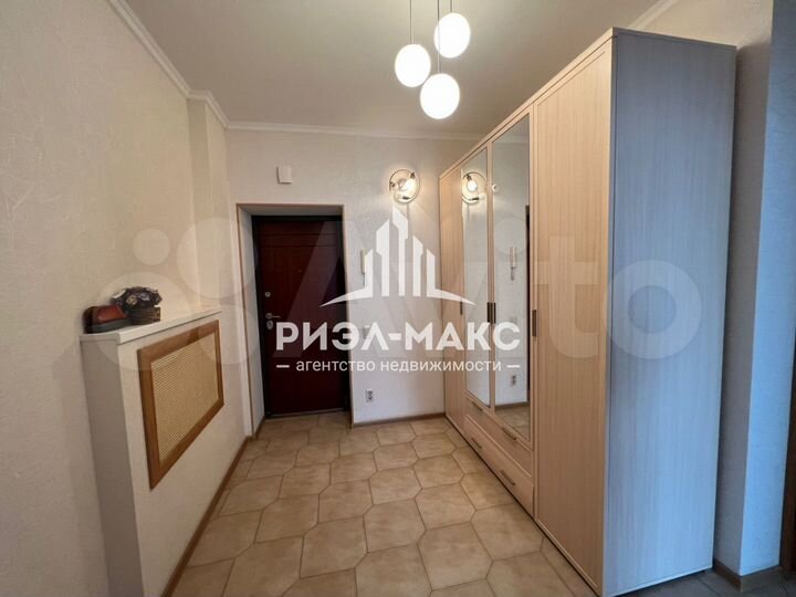 3-к. квартира, 77,6 м², 8/9 эт.