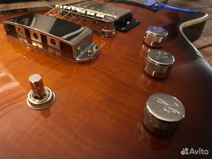 Hagstrom Ultra Max Golden Eagle Burst