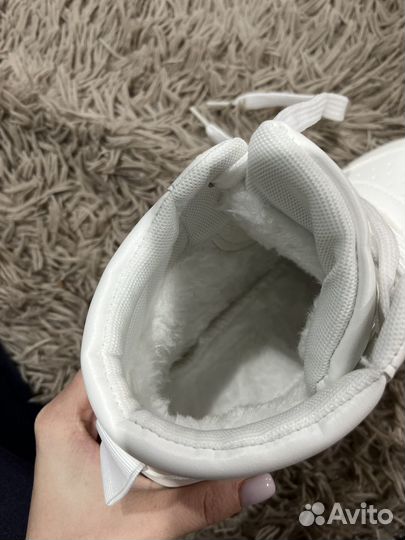 Кроссовки зимние 38 размер