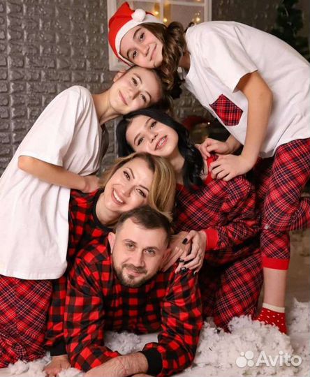 Пижамы фемели лук,новогодняя пижама