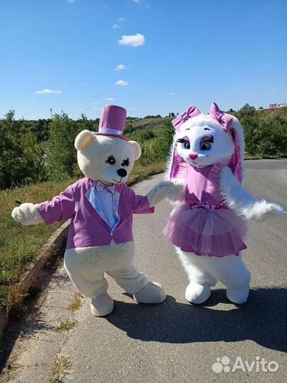 Зайка Ляля, ростовая кукла, аниматор