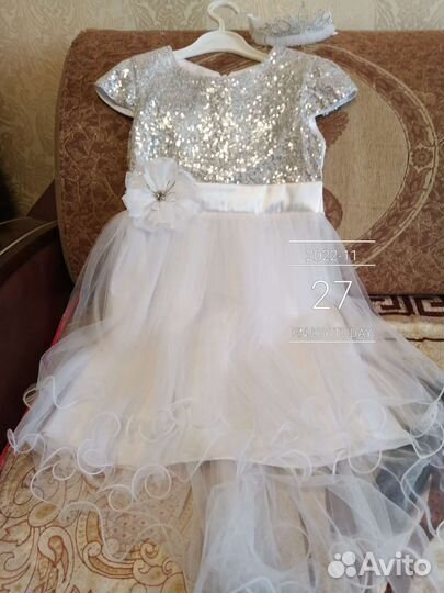 Нарядное платье для девочки 110 116