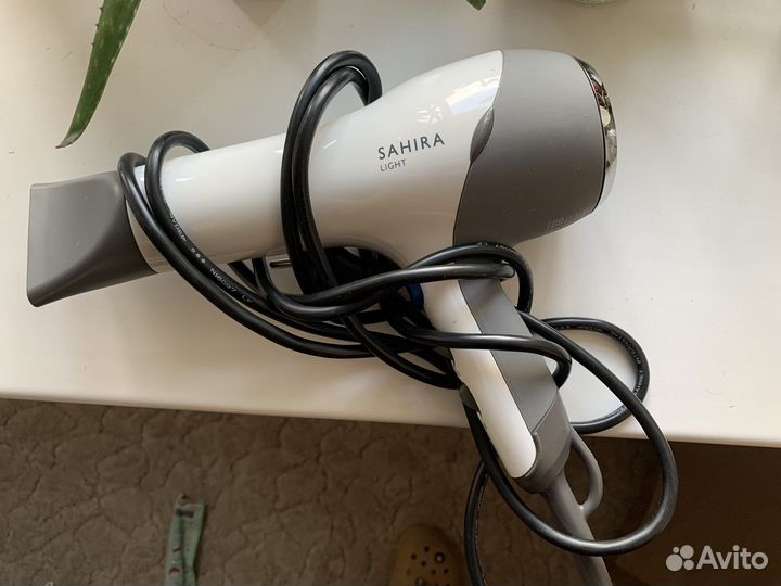 Фен wella sahira light
