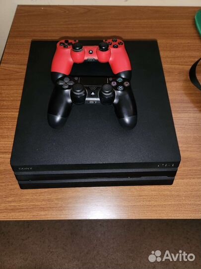 Sony playstation 4 PS4 pro 1tb с играми