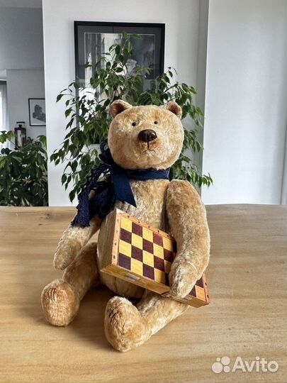 Плюшевый мишка