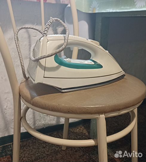 Утюг б/у