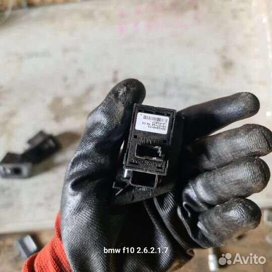 Кнопка стеклоподъемника bmw 5 f10