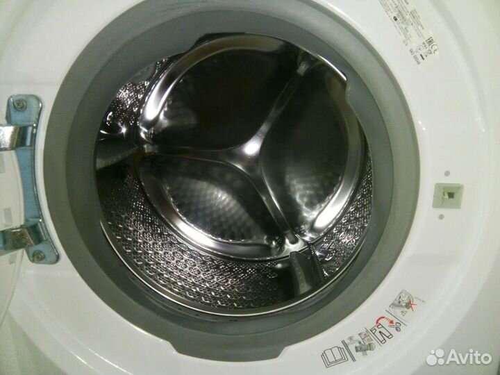 Стиральная машина Electrolux PerfectCare с сушкой