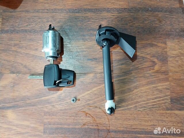 Комплект замка капота Ford focus 2