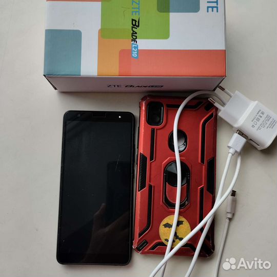 Телефон ZTE blade L 210