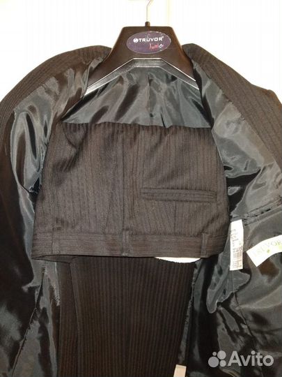 Школьный костюм