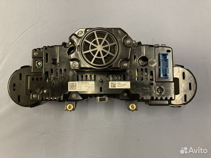 Щиток приборов Porsche Cayenne 2 2010-2014