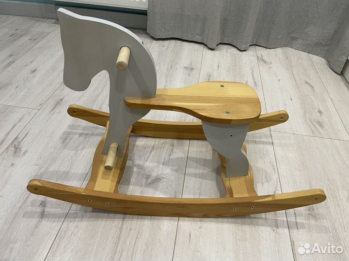 Детская качалка лошадь