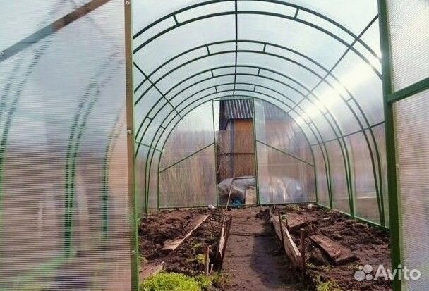 Теплица из поликарбоната