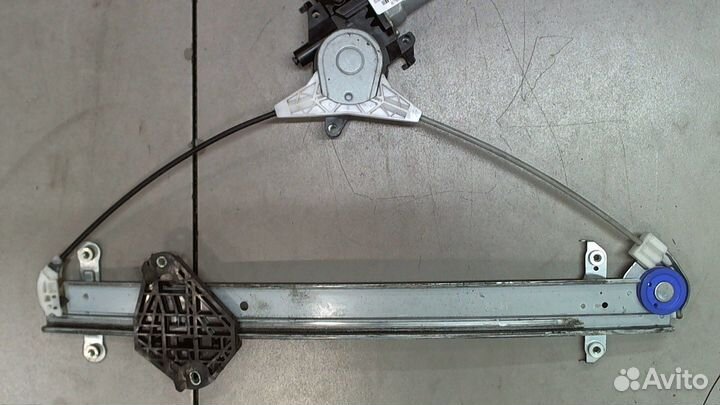 Стеклоподъемник электрический Subaru Forester (S12