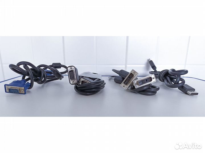 Кабели: VGA, DVI, hdmi, USB