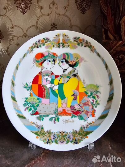 Тарелки серия 