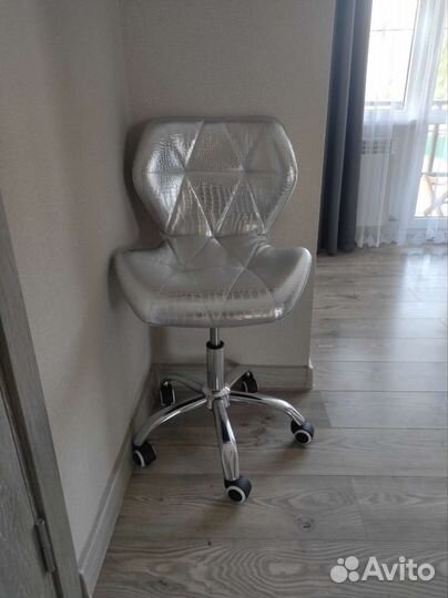 Столы и стулья бу