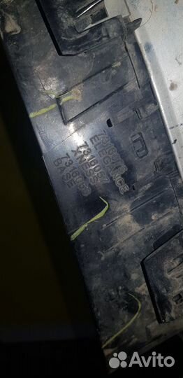 73160775 Решетка радиатора ноздри для BMW X5 F15