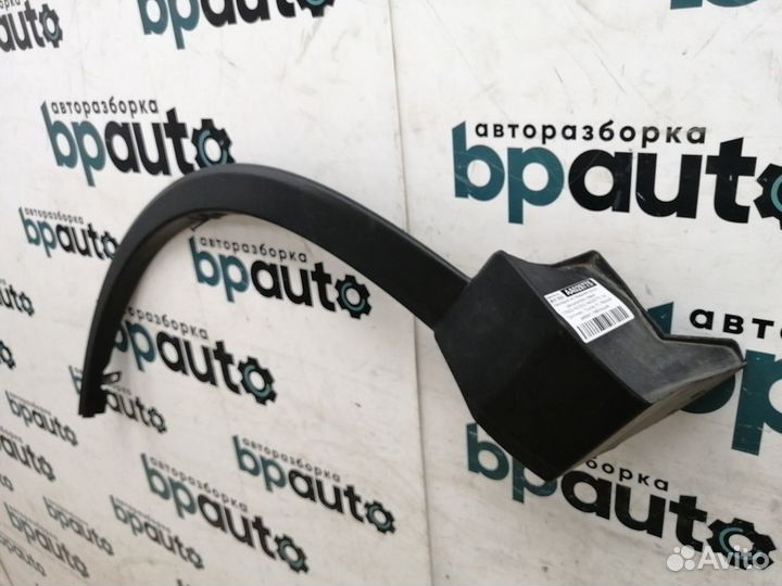 Накладка на переднее крыло расширитель левый