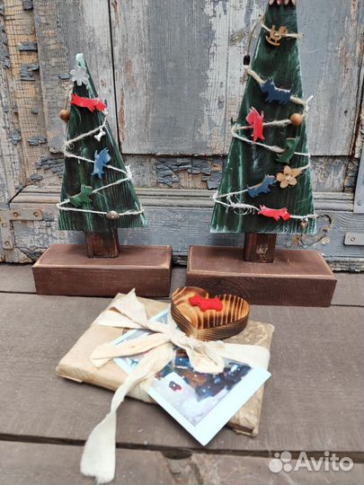 Елка деревянная интерьерная скотч-терьер