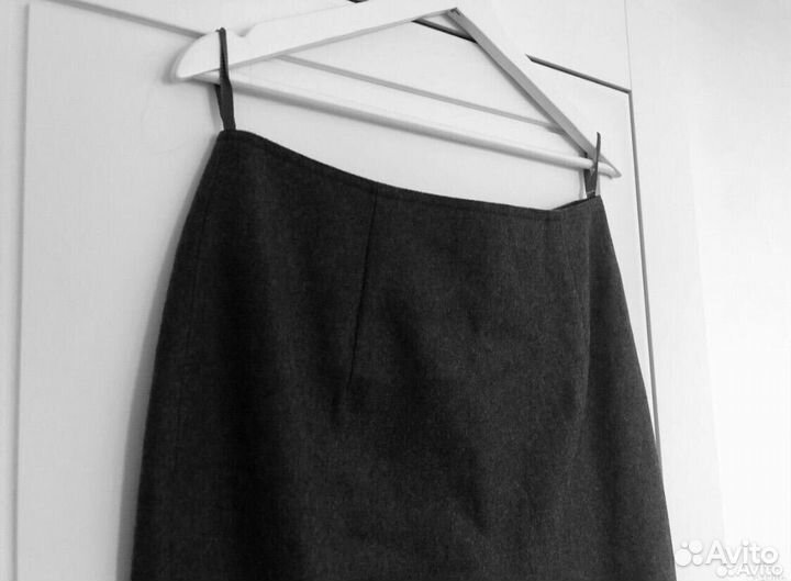 100% шерстяная юбка карандаш серого цвета