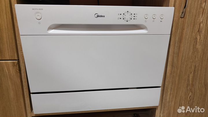 Посудомоечная машина Midea mcfd 0606