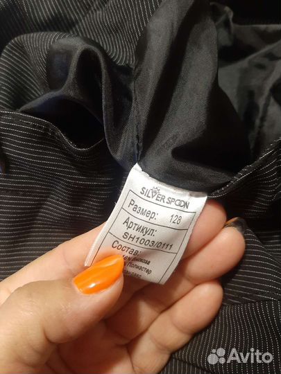 Школьный костюм для девочки 128р