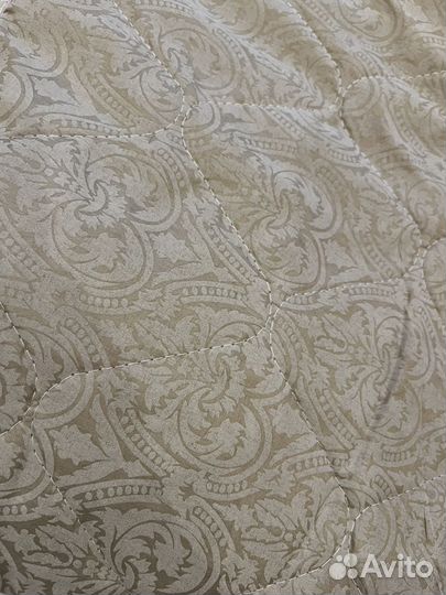 Новое одеяло 1,5 спальное