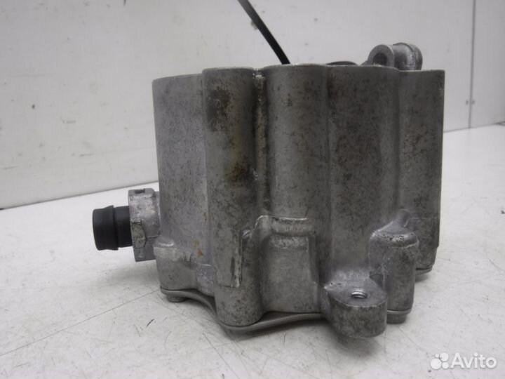 Насос вакуумный Volvo V90 (Cross Country) 2017